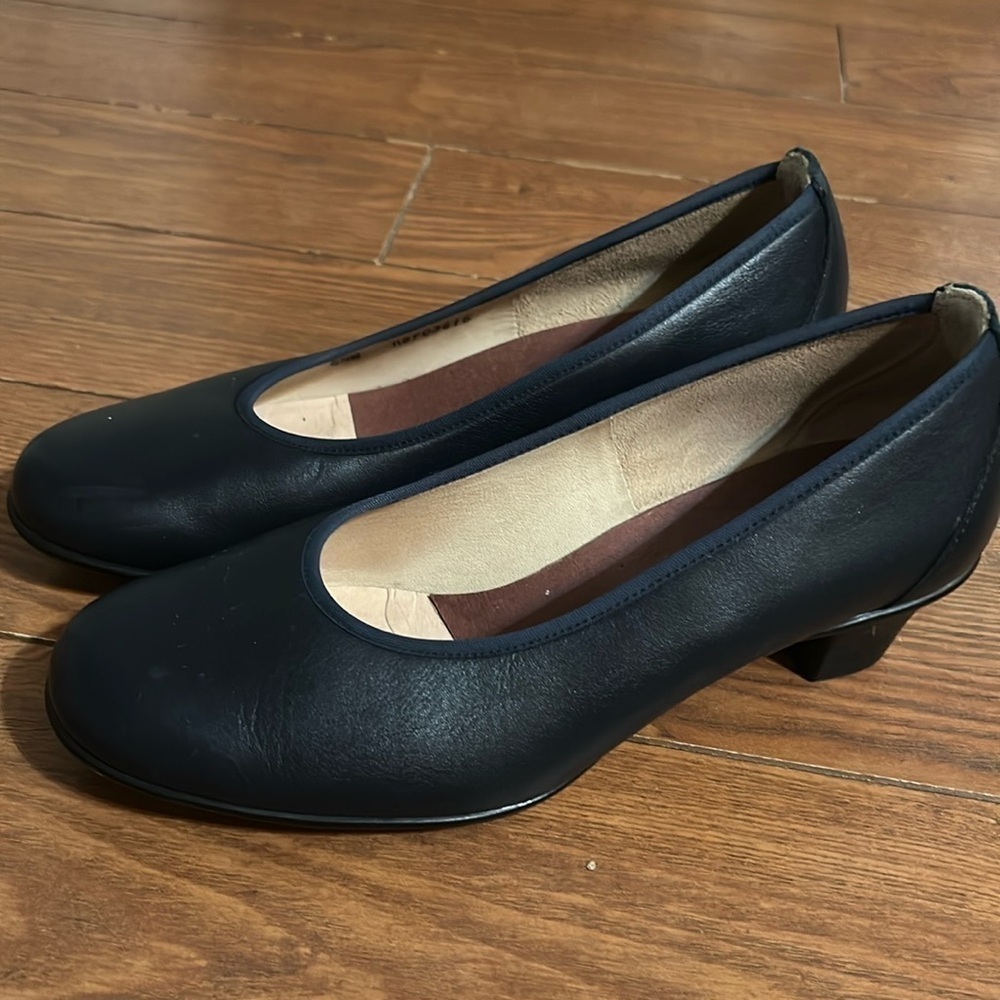 SAS Milano heels